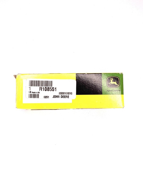 Вісь R108551